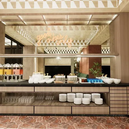 Candor Hotel&spa 4* Tirana